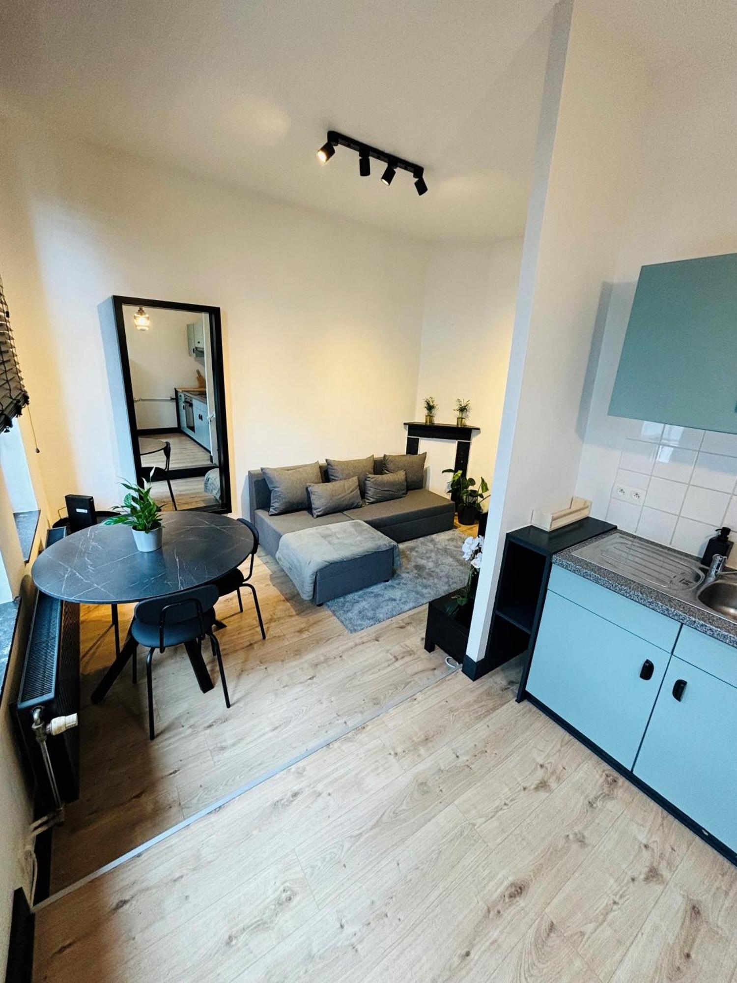 Appartement Cosy Liege Station Esterno foto