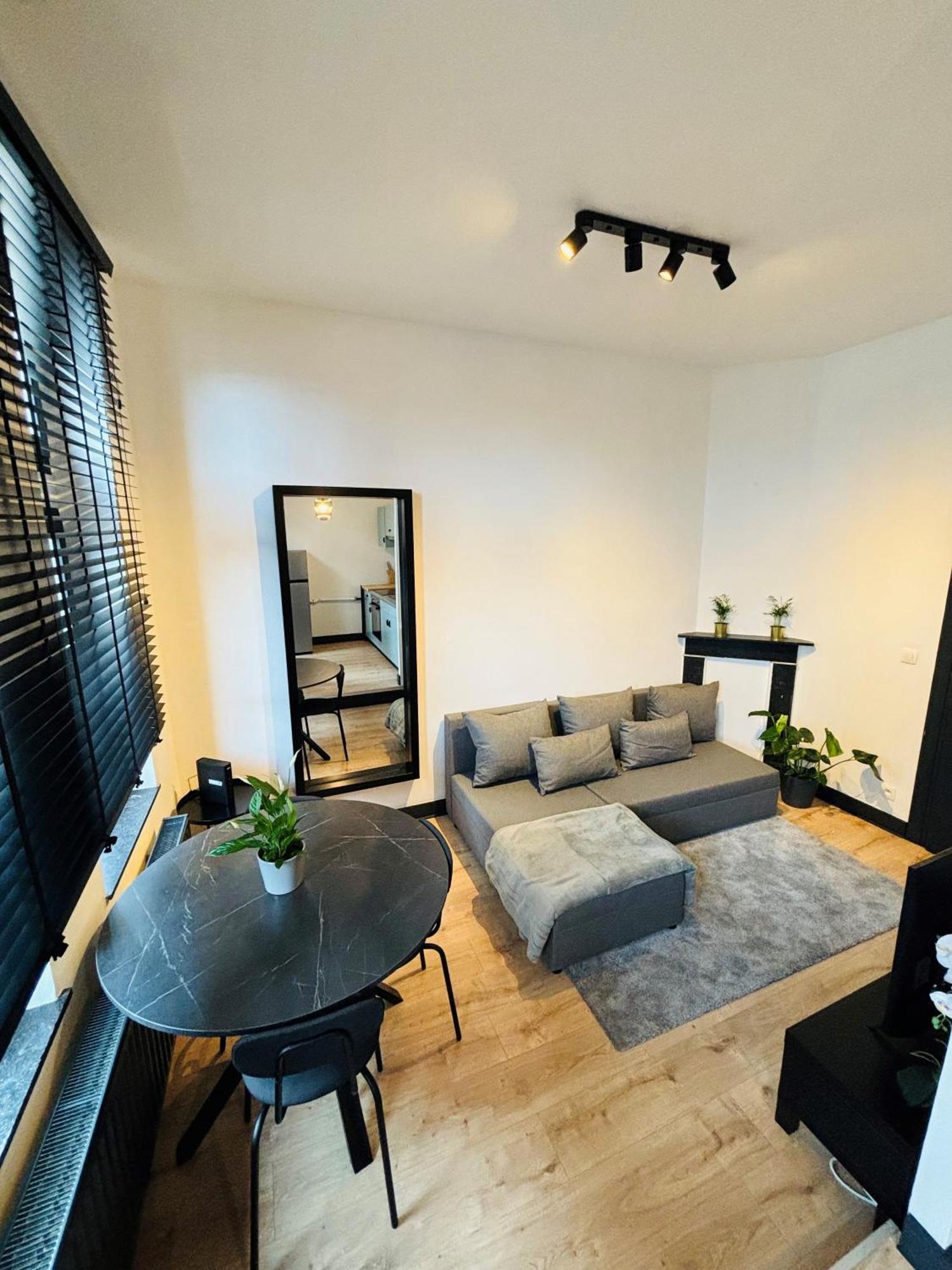 Appartement Cosy Liege Station Esterno foto