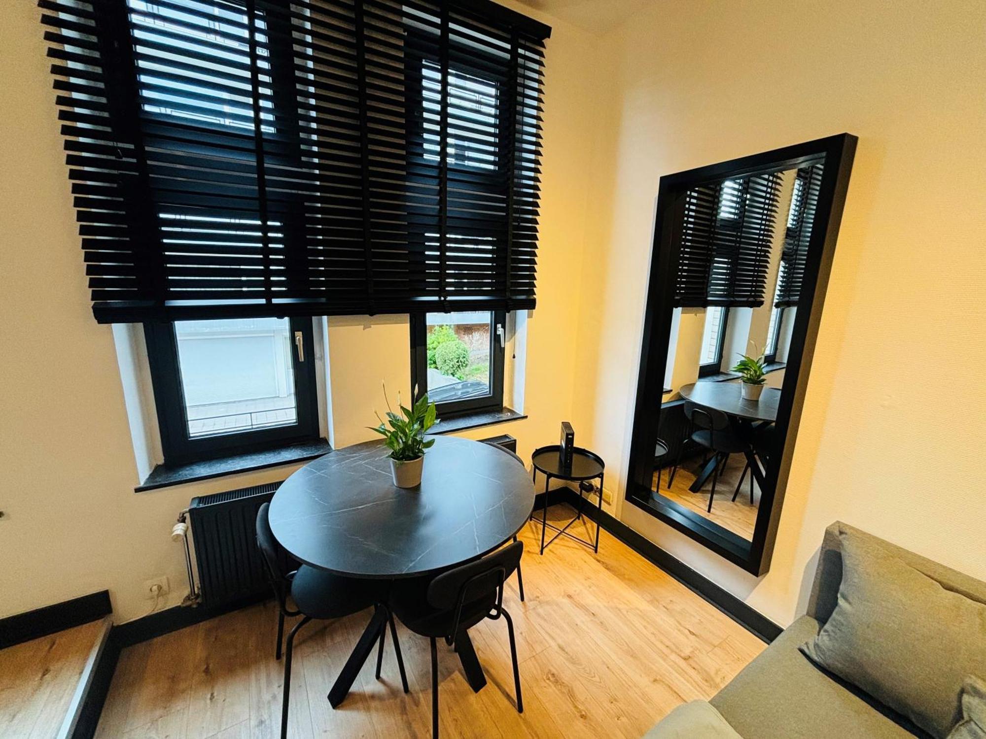 Appartement Cosy Liege Station Esterno foto
